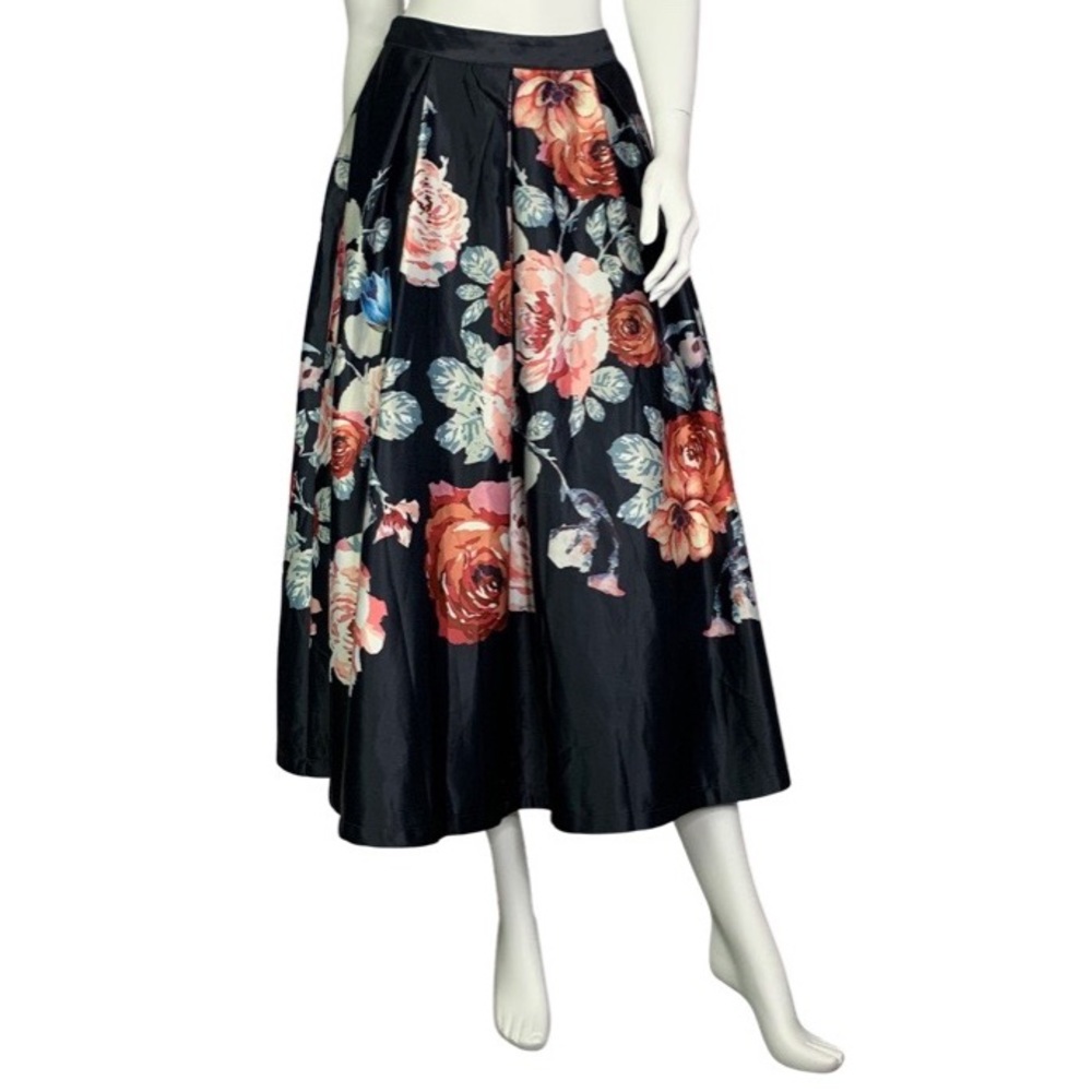 INA A-line skirt in size S